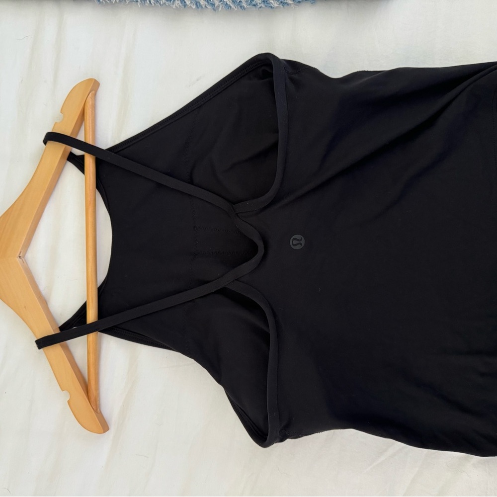 Lululemon Sports Top